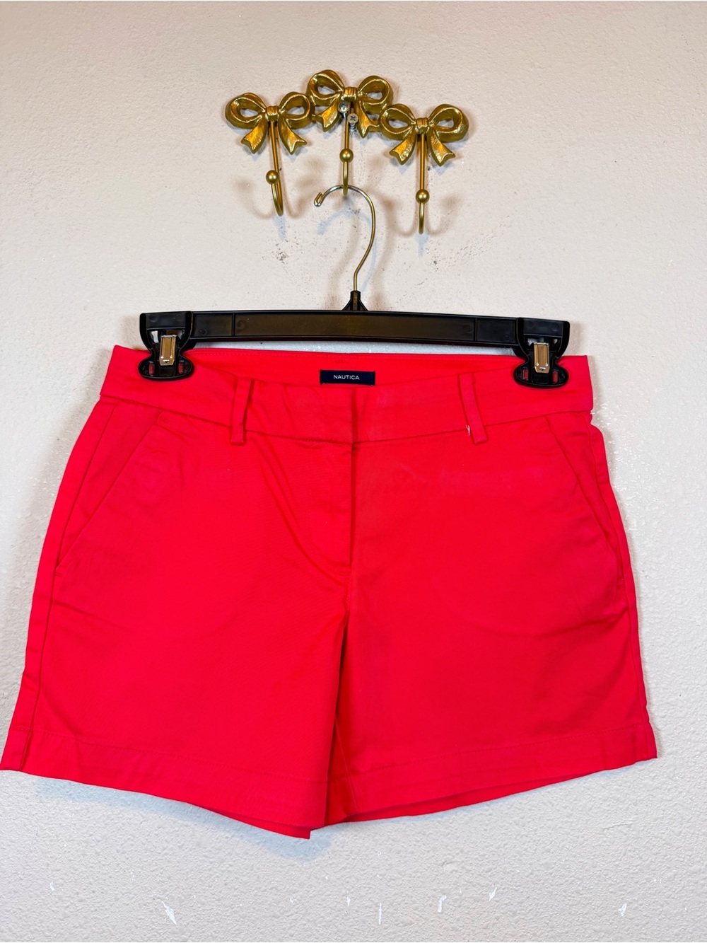Nautica Women's Red Tailored Stretch Bermuda Shorts. Size 2